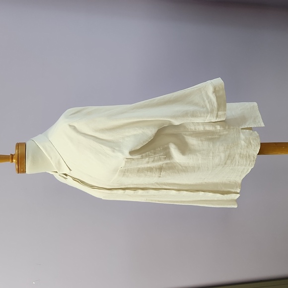 linen button up blouse - Picture 8 of 12
